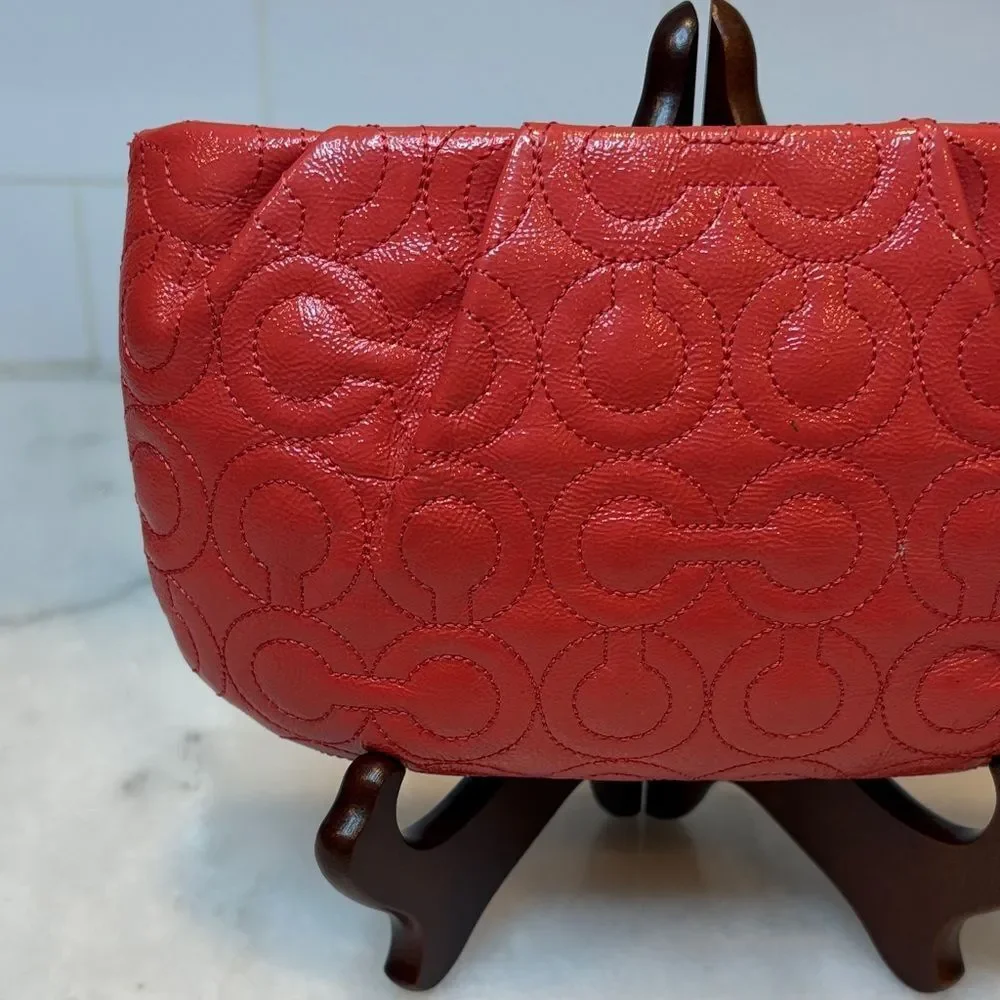 Coach Wristlet Bag Purse Leather Signature OpArt Logo Quilted Clutch Mini Bag